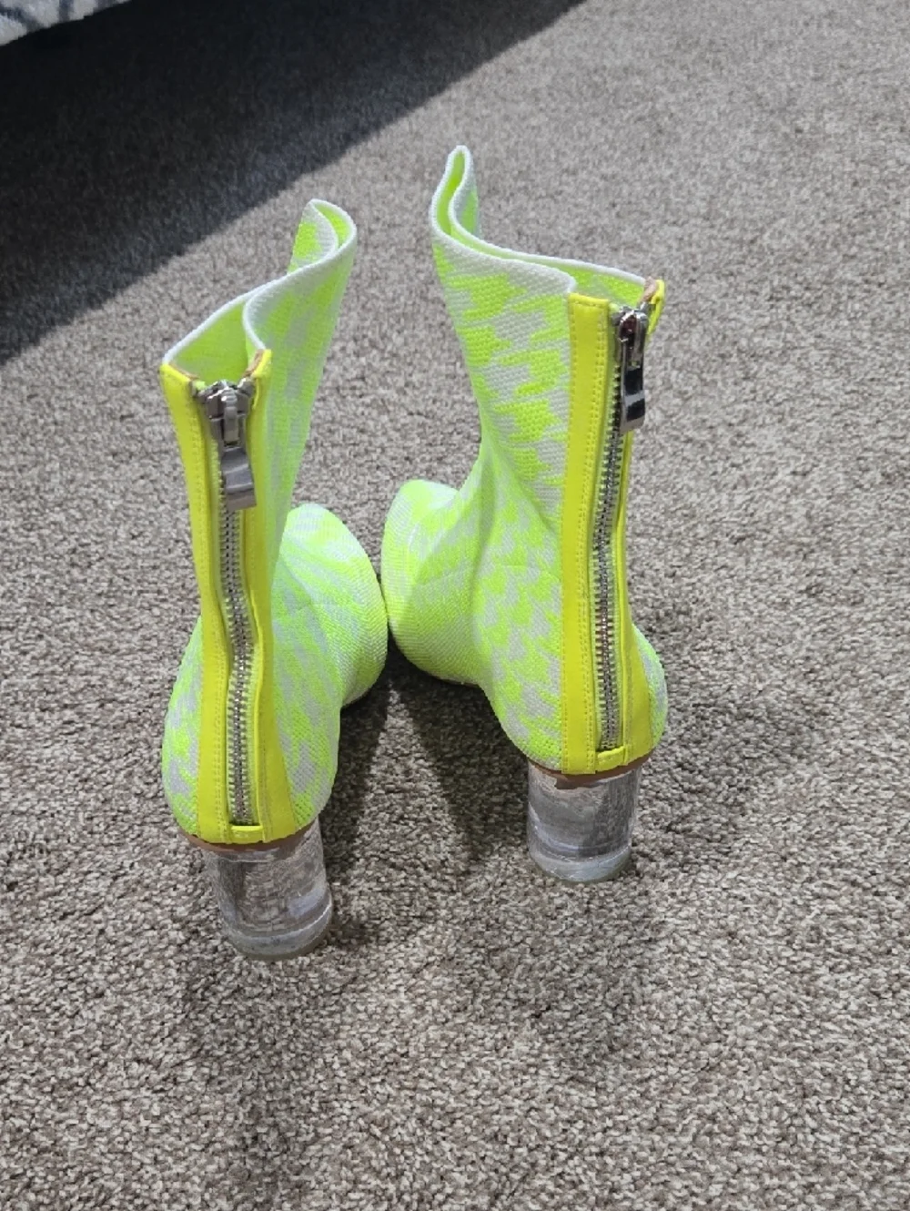 Beautiisoles Neon Yellow Ankle Boots with Clear Block Heel Size 7.5 - Picture 3 of 6